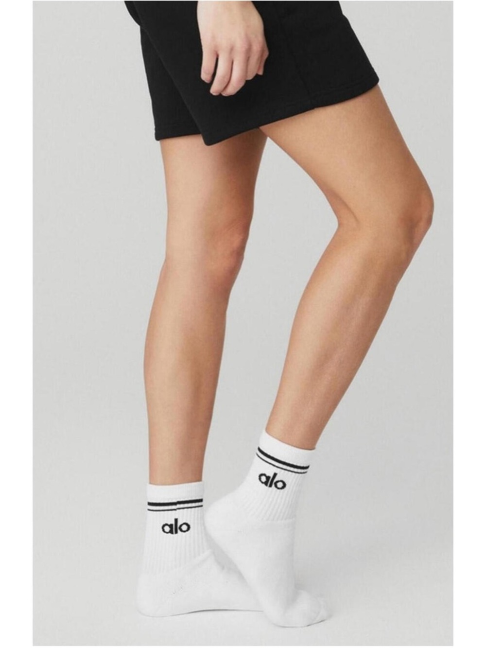 NWT Alo Half Crew Socks